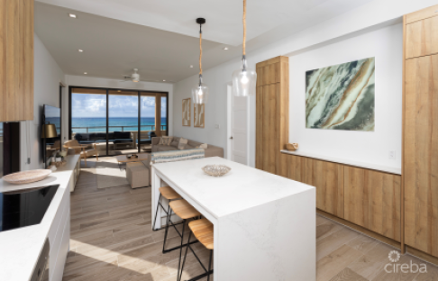 Seadreams  1, Oceanfront Condo