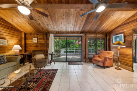 Phelan Close 30, South Sound Home