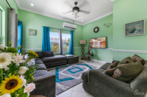 5Br Single Family Home With Duplex