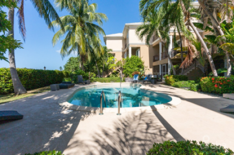 Turnberry East