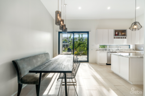 Vela Townhome 15 With Ocean Views