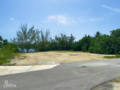 Crystal Harbour Canal Front Land