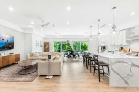 Fully Renovated Lovedale Family Home In Savannah