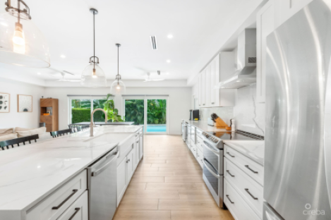 Fully Renovated Lovedale Family Home In Savannah