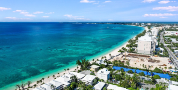 Seven Mile Beachfront  Condo, Cayman Club