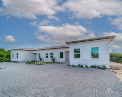 3 BED 2.5 BATH HOME SPLENDID VIEW NORTH SIDE