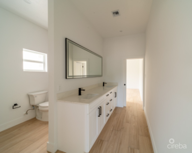 3 BED 2.5 BATH HOME SPLENDID VIEW NORTH SIDE