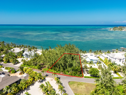 Exclusive Oceanfront Land Parcel In Kaibo
