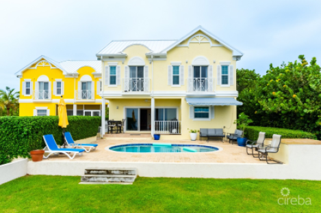 Stunning Seafront Family Home With Pool – 24 Feet Above Sea Level!