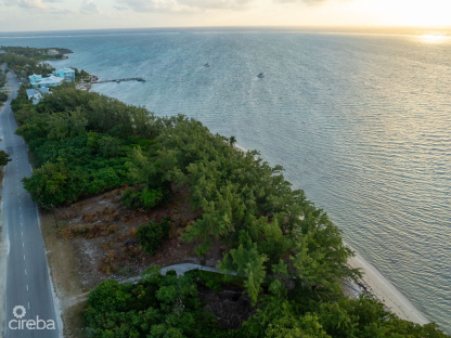 Prime Beachfront Land In East End – A Rare Opportunity In Grand Cayman