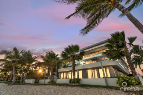 Tides 4-Bed Beachfront Condo With Oversized Terrace