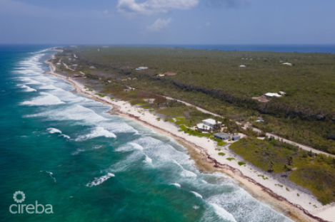 South Side Bluff Backing Land