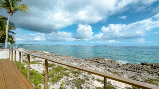 OCEANFRONT HOME NORTH WEST POINT