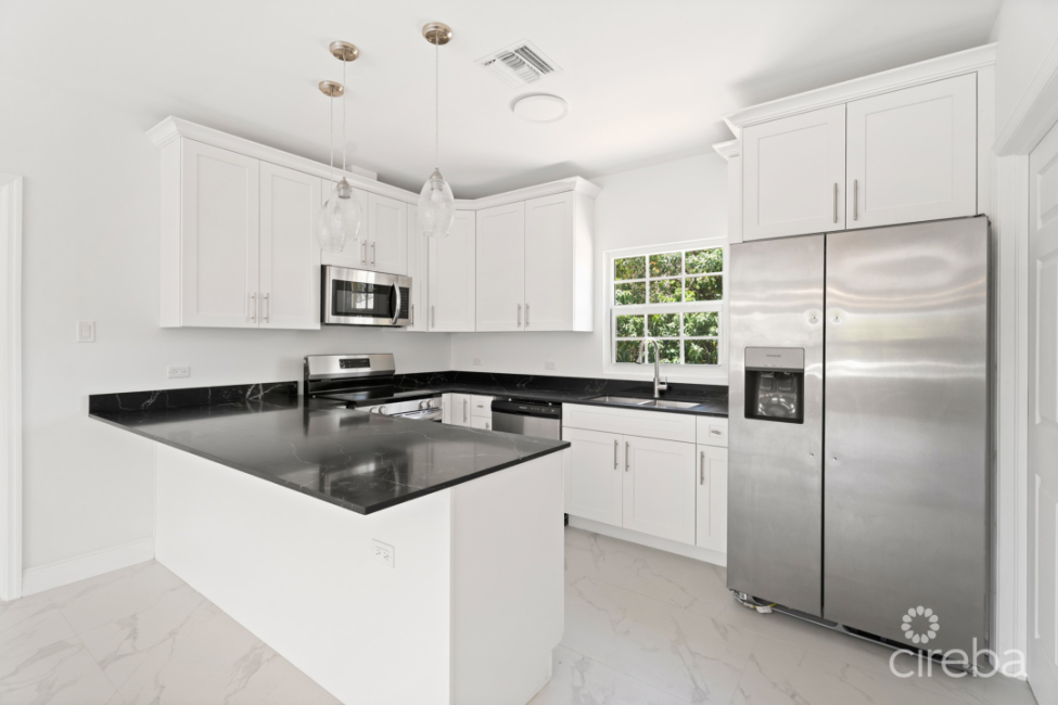 NORTH SIDE BRAND NEW HOME 3 BED/3 BATH