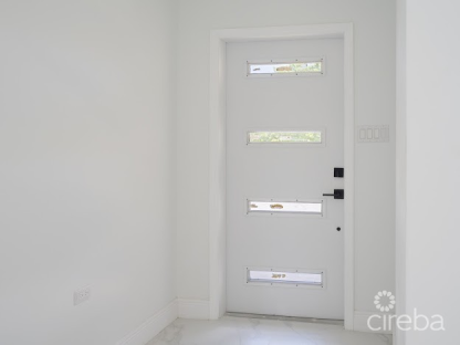 NORTHSIDE BRAND NEW HOME        3 BED/3 BATH